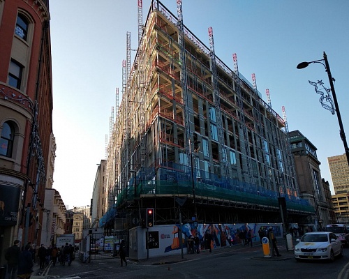 IMG 20181117 124102 Man Old New